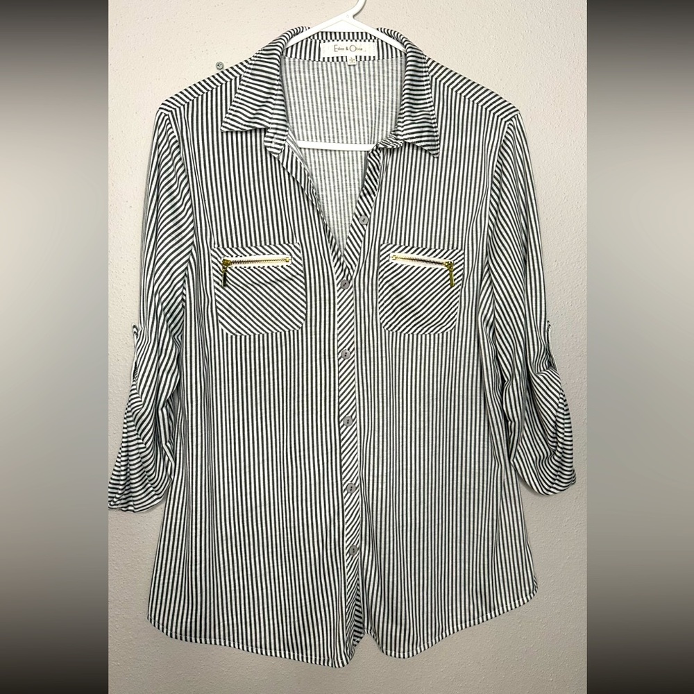 EDEN & OLIVIA | Long Sleeve Button Down Blouse